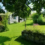 Сasa de vacaciones Holiday Not Far From The Small Town Of